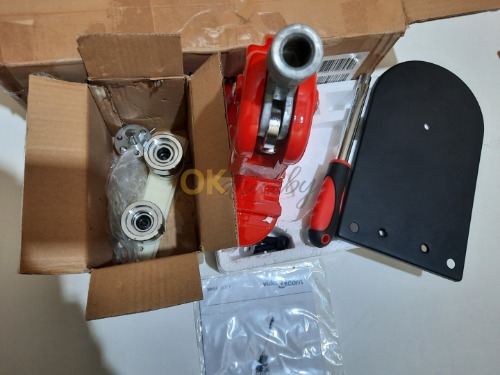 Auction Strojek na výrobu knoflíků image