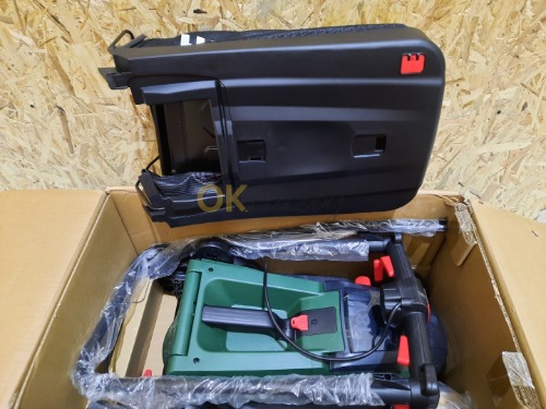 Auction Bosch Akumulátorová rotační sekačka UniversalRotak   2x18V-37-550, bez baterie a nabíječky image