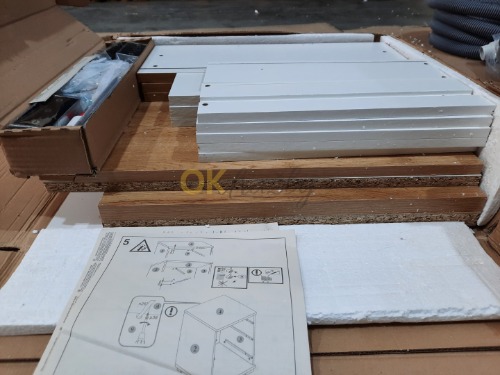 Auction Komoda se 3 zásuvkami image