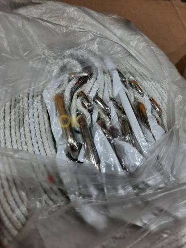 Auction 50 kusů bílých pásů s vlajkami image