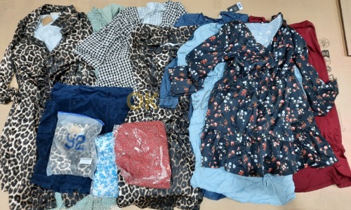 Auction Dámské šaty – 16 kusů image