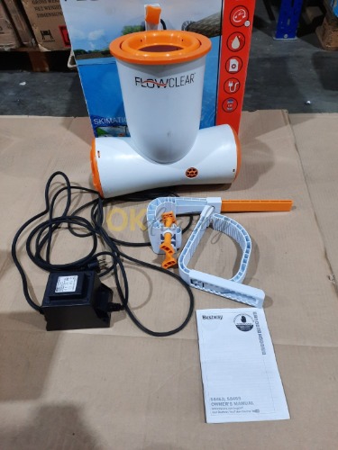 Auction BESTWAY 58469 - Závěsný skimmer s integrovanou kartušovou filtrací 3,9m3/hod image