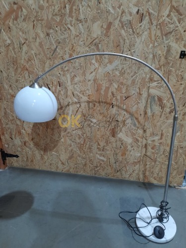 Auction Stojací lampa bílá  image