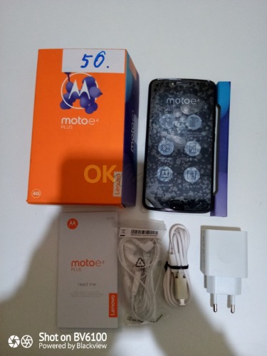 Auction Telefón Motorola Moto E4 Plus image