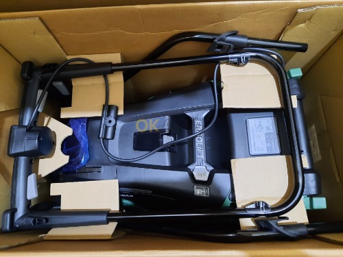 Auction BOSCH Aku sekačka UniversalRotak 36-550 image