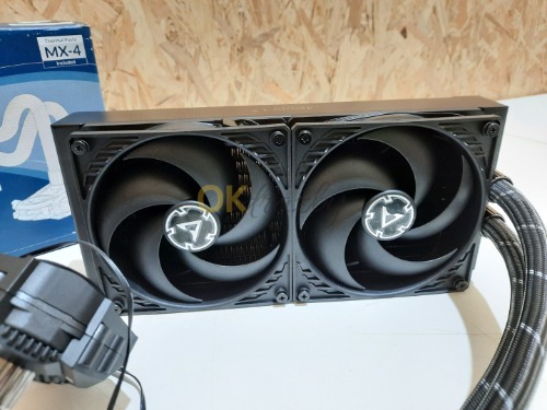 Auction Vodní chladič na PC - CPU Arctic Liquid Freezer II 240 All-In-One image