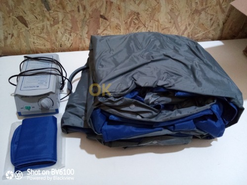 Auction Antidekubitní matrace Mobiclinic 36 cm x 23 cm x 29,5 cm image