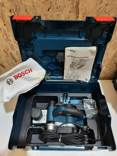 Auction Bosch Hoblík GHO 40 - 82 C image