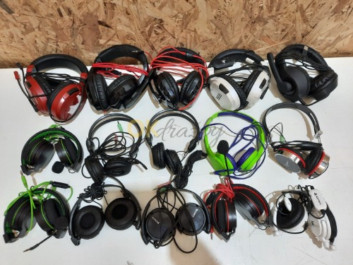 Auction Mix sluchátek viz foto – 15 kusů image