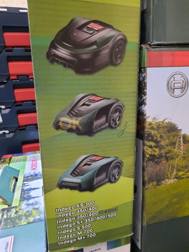 Auction Bosch Indego Garage na robotickou sekačku image