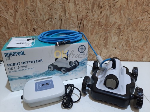 Auction Robotický bazénový vysavač BESTWAY  image