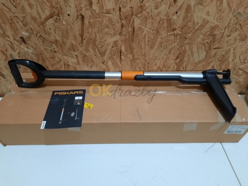 Auction Fiskars teleskopický vytrhávač plevele image