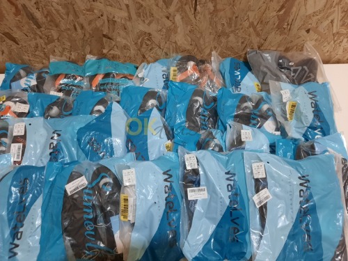 Auction 26 párů pantoflí / žabek viz foto image