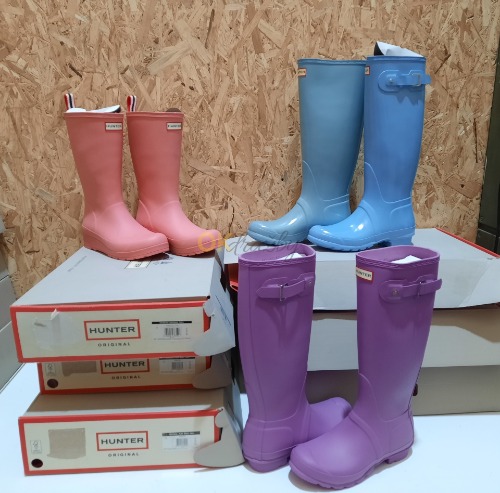 Auction Gumové holínky Hunter Original Play Boot Tall – 6 párů: 3 páry velikost 38, 1 pár velikost 39, 2 páry velikost 40/41,  růžové, fialové a modré image