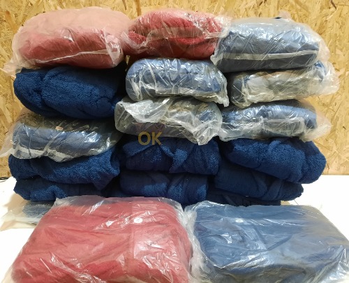 Auction 20 ks unisex županů, červené a modré TOP image