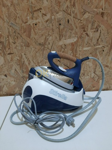 Auction Žehlicí systém DeLonghi s kontinuálním plněním, PRO1847X top DRAHÝ. image