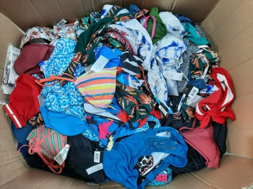 Auction Skvělý mix plavek, celkem 200 kusů TOP!! image