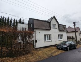 Auction Majetkový podíl 1/5 - Rodinný dům s pozemky v obci Kovářská image