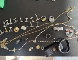 Auction Soubor šperků - Boss, Massimo Dutti, Měřící prsten Oura gen. 3 + měřící prsten image