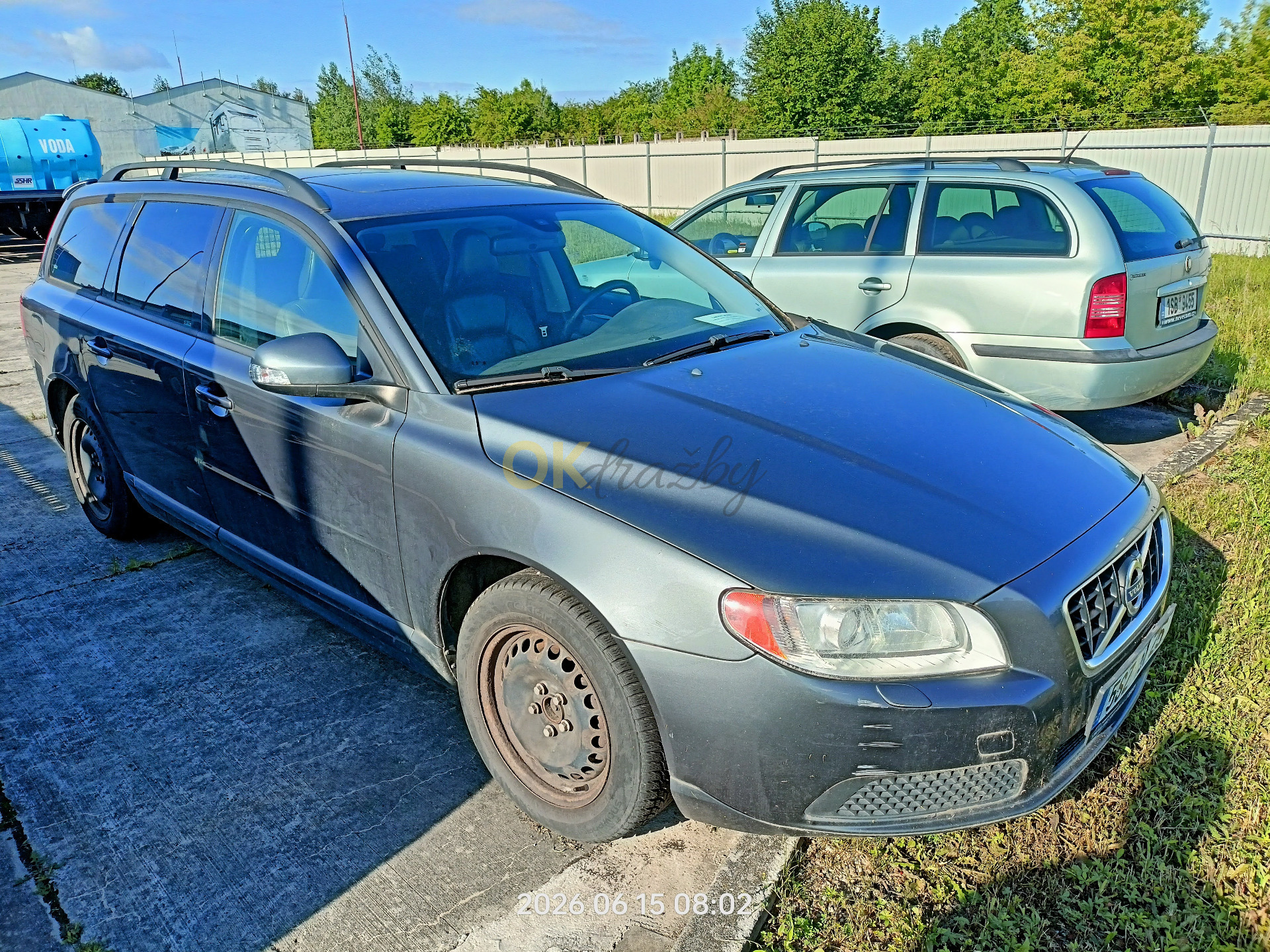 Automobil Volvo V70 - techn. údaje ve fotogalerii