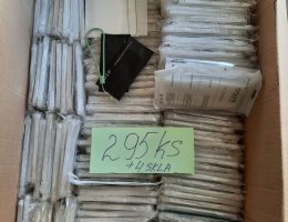 Auction Mix krytů na mobilní telefony  295 kusů + 4 ks skla image