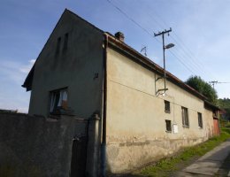Auction ELEKTRONICKÁ DRAŽBA! Rodinný dům s pozemky, podíl id.1/8, obec Třebenice, okres Litoměřice image