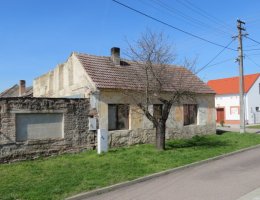 Auction Dražba id. spol. podílu 1/6 RD obec  Jevišovka okres Břeclav image