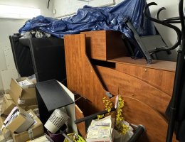 Auction Kancelářský nábytek image