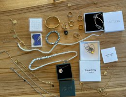 Auction Soubor šperků - z části nové, Michael Kors, Fossil, Chloe, Skagen, Purelli a další image